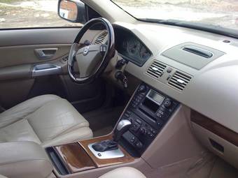 2004 Volvo XC90 Wallpapers