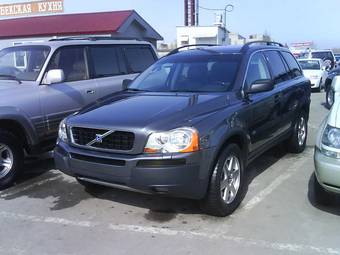 2004 Volvo XC90 Photos
