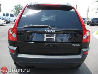2004 Volvo XC90 Photos