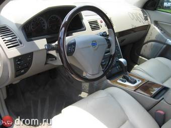 2004 Volvo XC90 Pictures