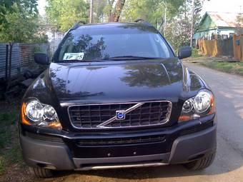 2004 Volvo XC90 Photos