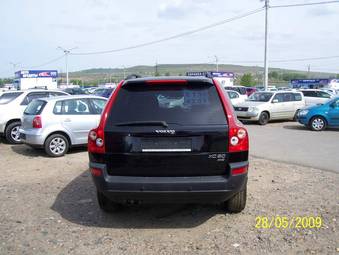 2004 Volvo XC90 Photos