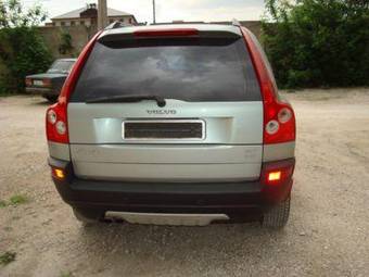 2004 Volvo XC90 Photos