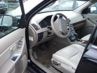 2004 Volvo XC90 Wallpapers