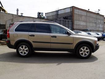 2004 Volvo XC90 Photos