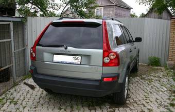 2004 Volvo XC90 Photos