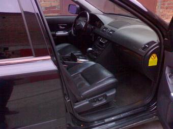 2004 Volvo XC90 Photos