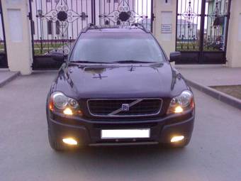 2004 Volvo XC90 Wallpapers