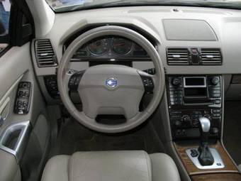 2004 Volvo XC90 Pictures