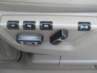 2004 Volvo XC90 Pictures