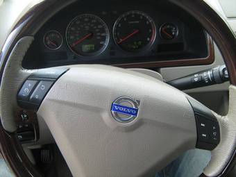 2004 Volvo XC90 Pictures