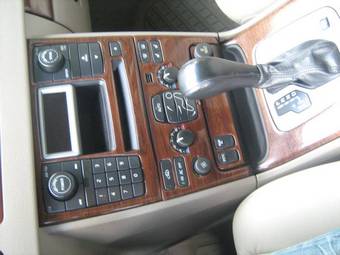 2004 Volvo XC90 Wallpapers
