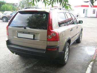 2004 Volvo XC90 Pictures