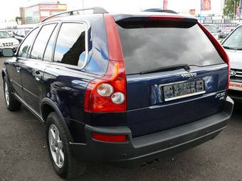 2004 Volvo XC90 Photos