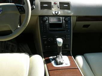 2004 Volvo XC90 Pictures