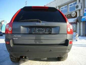 2005 Volvo XC90 Photos