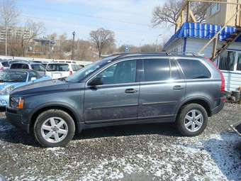 2005 Volvo XC90 Photos