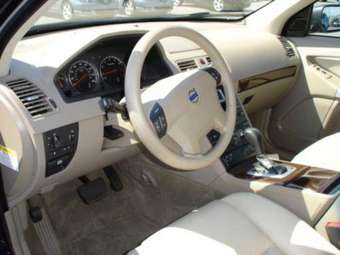 2005 Volvo XC90 Pictures