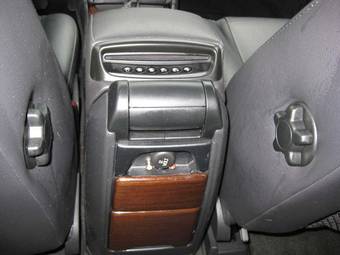 2005 Volvo XC90 Pictures