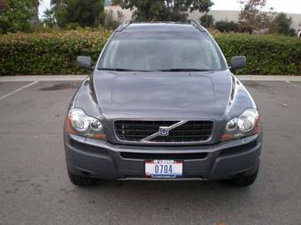 2005 Volvo XC90 Photos