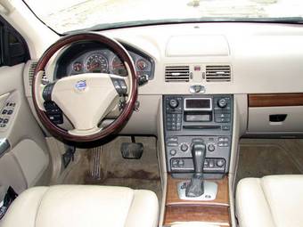 2005 Volvo XC90 For Sale