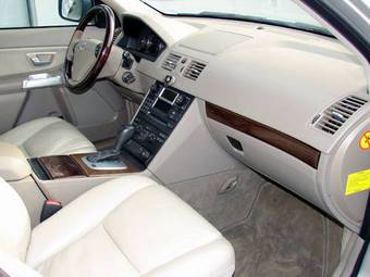 2005 Volvo XC90 For Sale
