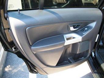 2005 Volvo XC90 Photos