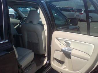 2005 Volvo XC90 Images