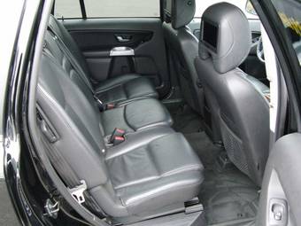 2005 Volvo XC90 Pictures