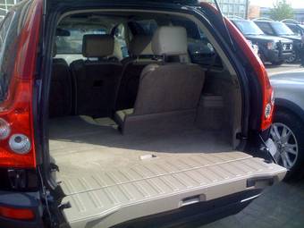 2005 Volvo XC90 Pics