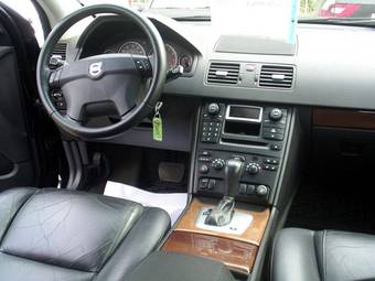 2005 Volvo XC90 Pictures