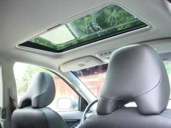 2005 Volvo XC90 Images