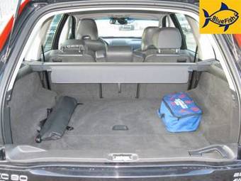 2005 Volvo XC90 Photos