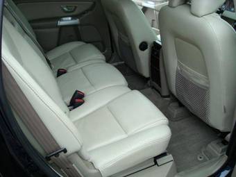2005 Volvo XC90 Pictures
