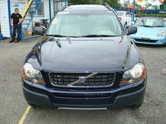 2005 Volvo XC90 Photos