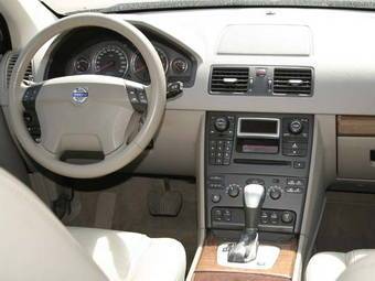 2005 Volvo XC90 For Sale