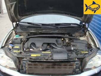 2005 Volvo XC90 Images
