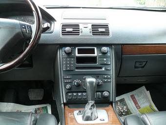 2005 Volvo XC90 Pictures