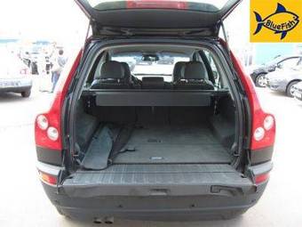 2005 Volvo XC90 Images