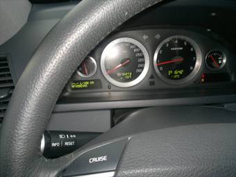 2010 Volvo XC90 Pictures