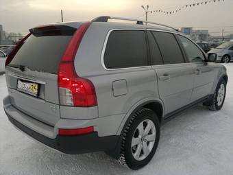 2010 Volvo XC90 Photos