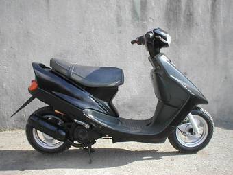 2001 Yamaha AXIS Images