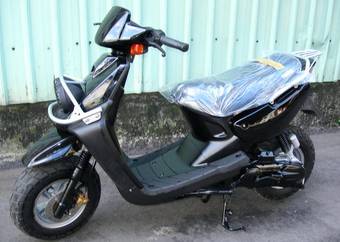 2000 Yamaha BWS Pics