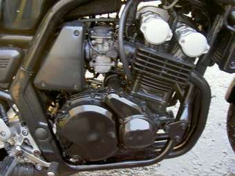 1997 Yamaha FZ Pictures