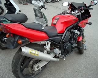 1997 Yamaha FZ Photos