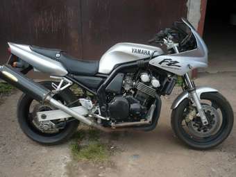 1998 Yamaha FZ