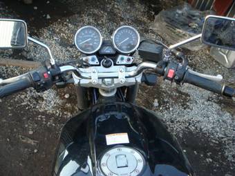 2000 Yamaha FZ Pictures