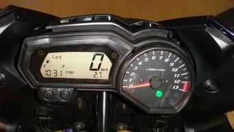 2005 Yamaha FZ Photos