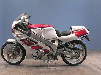 1990 Yamaha FZR400 Wallpapers