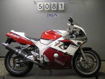 1992 Yamaha FZR400RR Photos